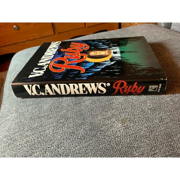 V.C. Andrews "Ruby" Hardcover First Edition 1994 Books - Picture 3 of 5